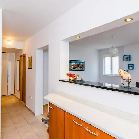 公寓 Antej - One Bedroom With Terrace And City View *